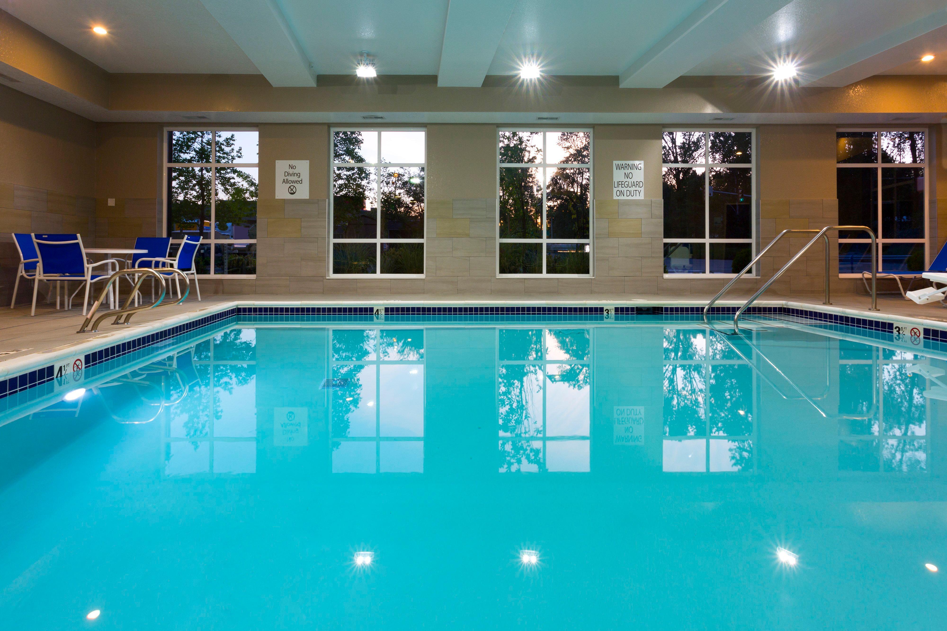 Holiday Inn Express & Suites - Seattle South - Tukwila By Ihg Екстер'єр фото
